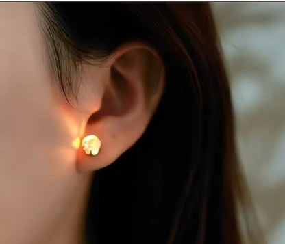 MCMFrame™ - light-up earrings